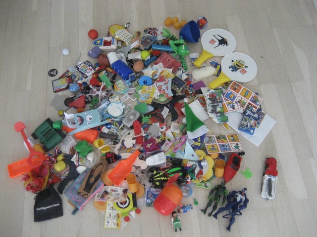 Lot De Petits Jouets Promotionnels Kinder, McDonald's, KFC, Quick, Etc. - Occasion