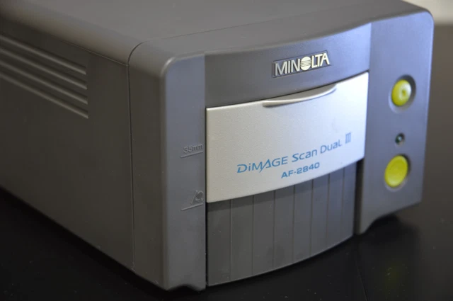 付属完品　ミノルタ　Dimage Scan Dual III　AF-2840 ミノルタ フィルムスキャナ DIMAGE SCAN DUAL Ⅲ AF-2840