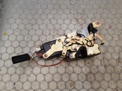 02-06 SMART FORTWO 450 Serratura porta lato guidatore 