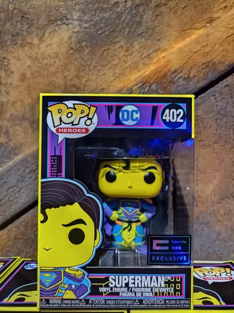 Funko POP DC Heroes:Imperial Heroes SUPERMAN (Black Light) Exclusive#402