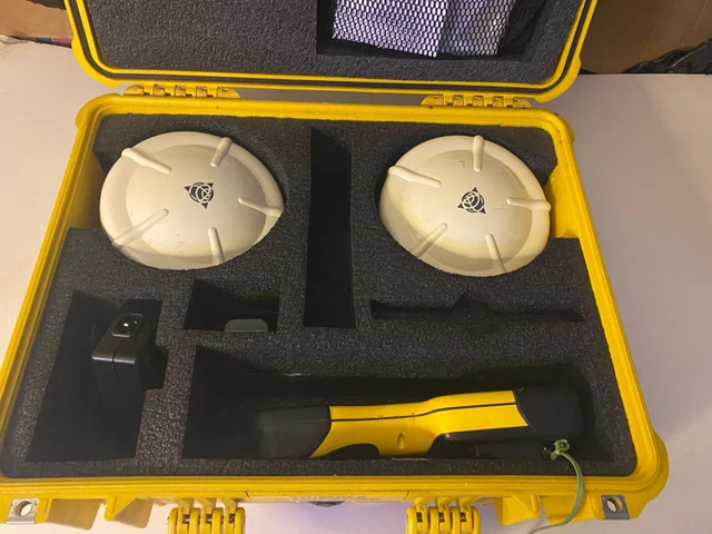 Trimble R8 model 2 GPS GNSS Glonass RTK receiver with TSC2 Controller