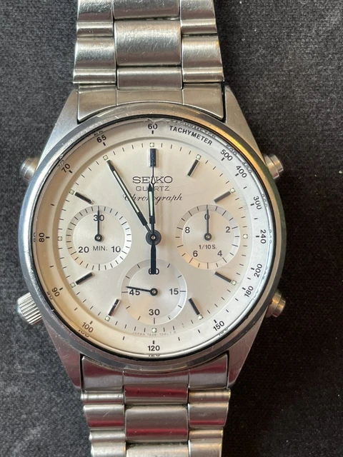 SEIKO 7A28 7020 Quartz James Bond As Worn by Roger Moore in A View