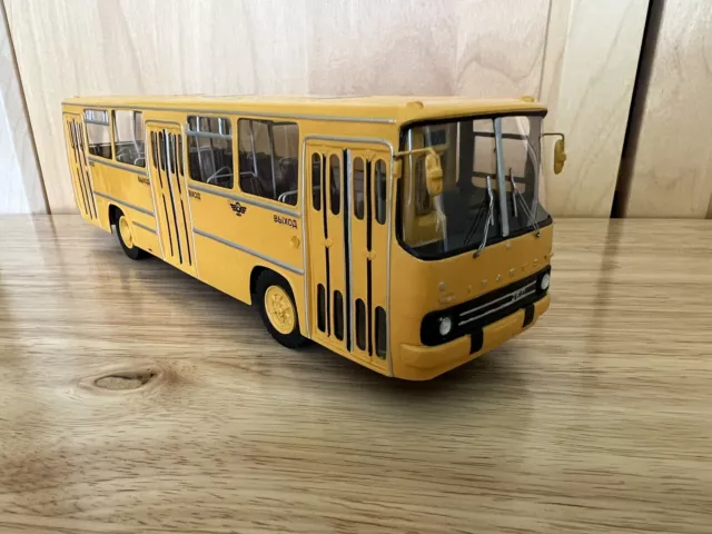 MODEL CARS Ikarus-260 Hungary Classicbus 1:43