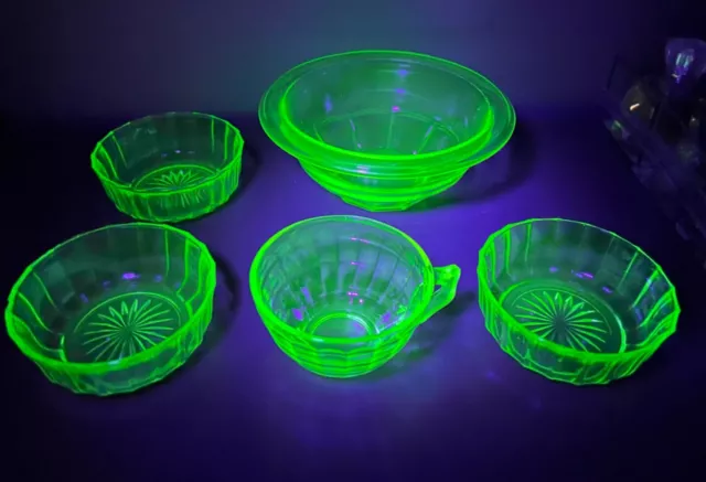 Lot Mixing Berry Bowl Anchor Hocking Block Optic Green Depression Glass Uranium