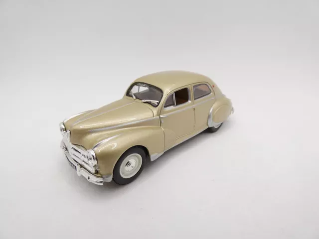 Peugeot 203 Darlmat 1/43 Norev