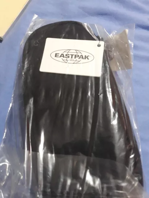 EASTPAK Oval Single Astuccio Portapenne, Taglia Unica, Nero Ha L Etichetta