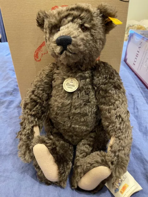 Steiff Teddy Bear Classic Growler with box  40cm with original tags