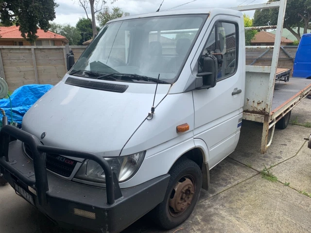 Mercedes sprinter tray truck with 4-5 months rego