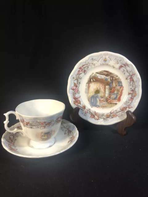 Royal Doulton Brambly Hedge Seasons Winter Teacup Saucer Tea plate 1983 England