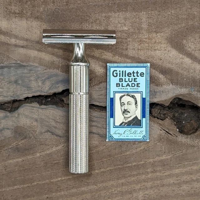 ICONIC! 1930s Gillette Triangle Tech DE Safety Razor - Shave Ready & Stunning!