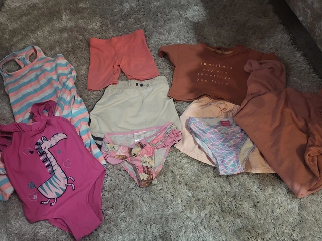 Girls Ages 4/5 Bundle Clothes Vgc