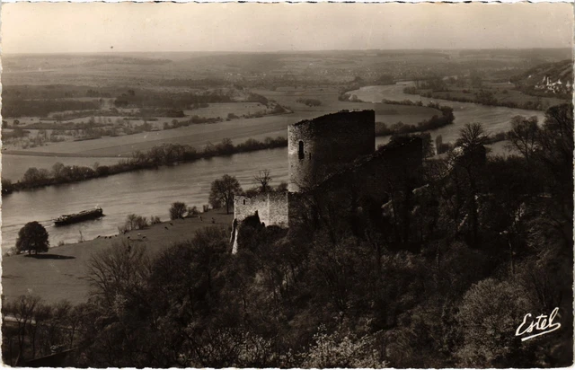 CPA Roche Guyon Le vieux Donjon et la Vallee de la Seine (1317627)