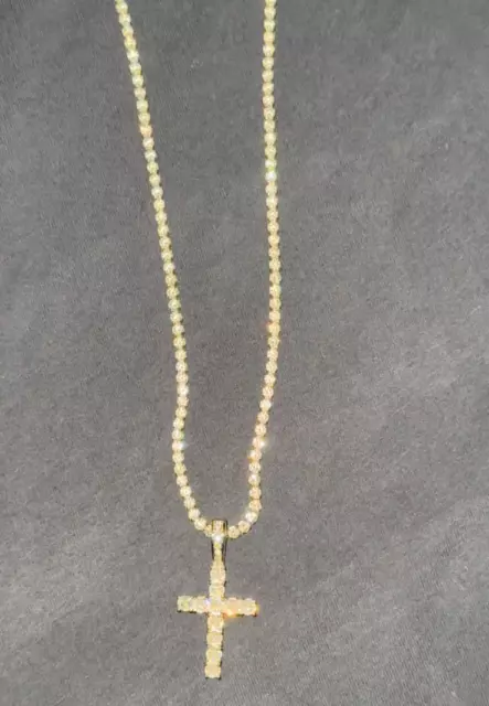 Iced Out Hip Hop Cross Pendant Necklace with 3mm Cubic Zirconia Tennis Chain