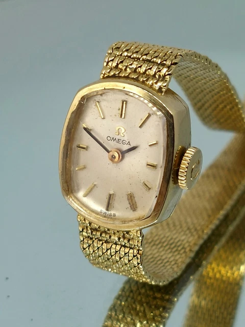 Vintage 1969 OMEGA Mechanical Ladies 14K Solid Gold Watch and Flex Mesh Strap Vintage 1969 OMEGA Mechanical Ladies 14K Solid Gold Watch and Flex Mesh Strap