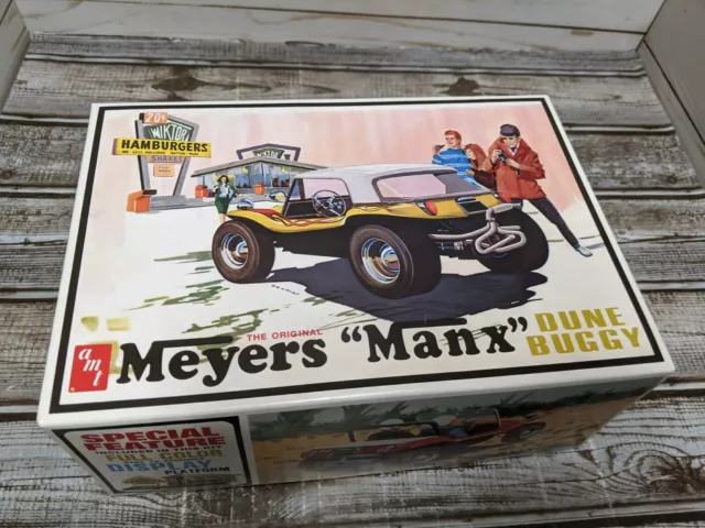 AMT Meyers Manx Dune Buggy Plastic Model Kit