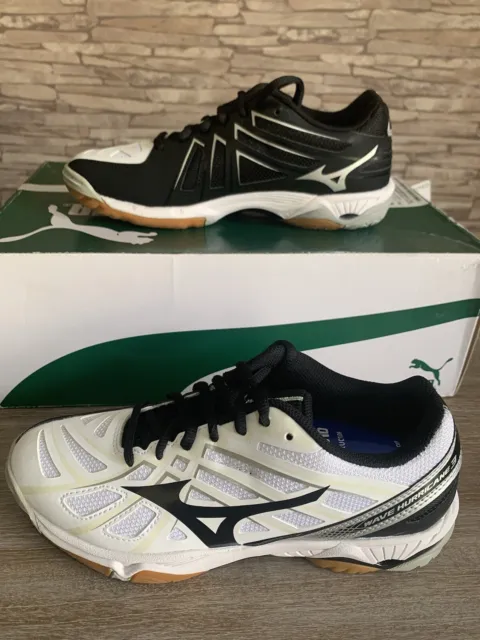 BRAND NEW Mizuno WAVE HURRICANE 3 Women's Volleyball Shoe Blk/Wht Size 7 NWOB