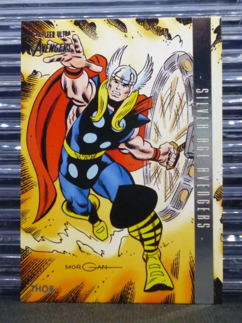 Thor 2022 Marvel Fleer Ultra Avengers #113 Los Vengadores de la Edad de Plata MCU