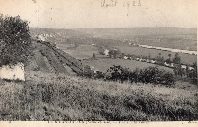 *9113 cpa La Roche Guyon - vue sur la Vallée