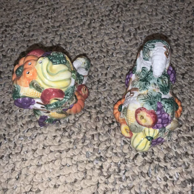 Fitz and Floyd Omnibus Harvest Bounty Autumn Cornucopia Salt And Pepper Shaker.