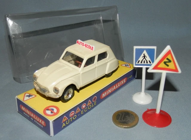 Miniature Punch MInialuxe Citroën Dyane 6 Méhari - Verte - 1/43 - 1970 - Neuve