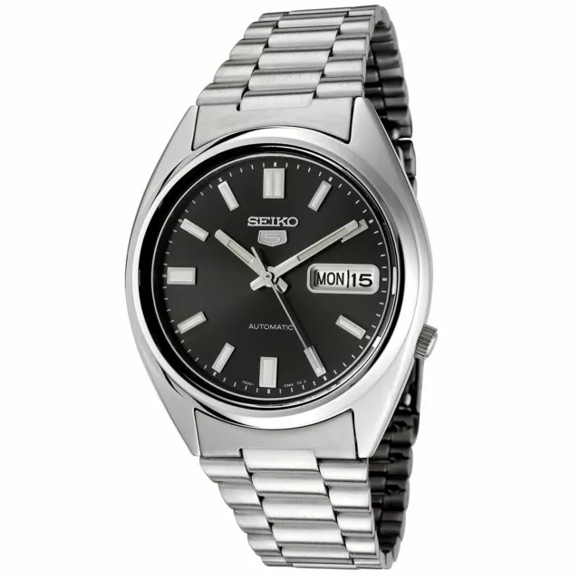 Seiko 5 Herren schwarzes Zifferblatt Automatikuhr SNXS79K