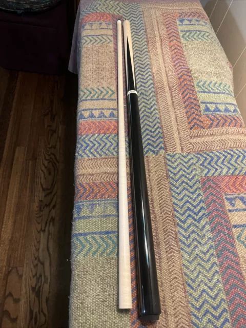 Slightly Used Meucci Sneaky Pete Pool Cue w/ Pro Shaft, Black, Slightly Used Meucci Sneaky Pete Pool Cue w/ Pro Shaft, Black,