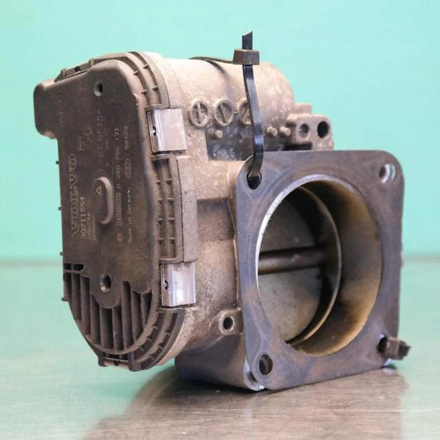 VOLVO XC90 THROTTLE Body E4221 Mk1 Petrol (Bosch 0280.750.131) 220.00