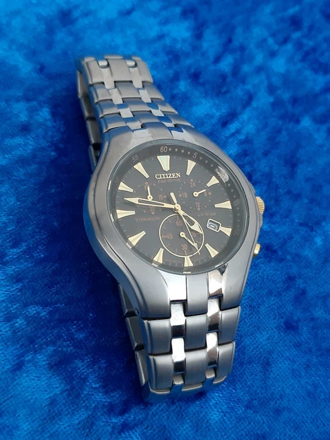 CITIZEN ECO DRIVE titane W.R. Montre bracelet pour homme 10 bars