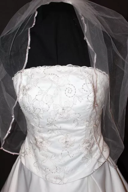 1000 $ robe de mariée alleurure perles satiné ivoire robe de mariée taille 6 - 8 2