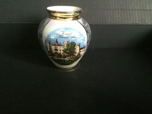 Kleine Vase, Andenken Porzellan. Zeichen- Königschloss Hohenschwangau. Toll!
