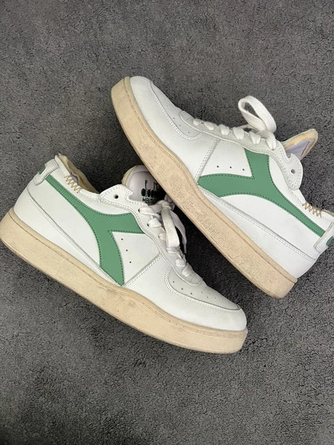 Diadora titan hawaii top