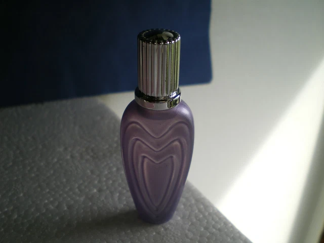 Miniature Parfum "LOVING BOUQUET" ESCADA Paris 4 ml EDT + NEUF NEW FULL NO BOX