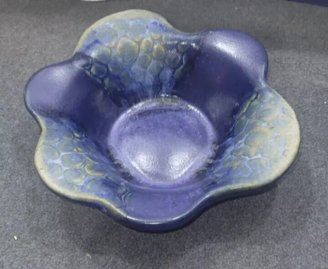 Vintage Cobalt Blue Gold Scale Scalloped Edge Art Pottery Bowl Dish 7.75"W x 2"T