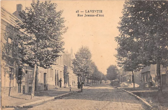 CPA 62 LAVENTIE RUE JEANNE D'ARC (cpa not common