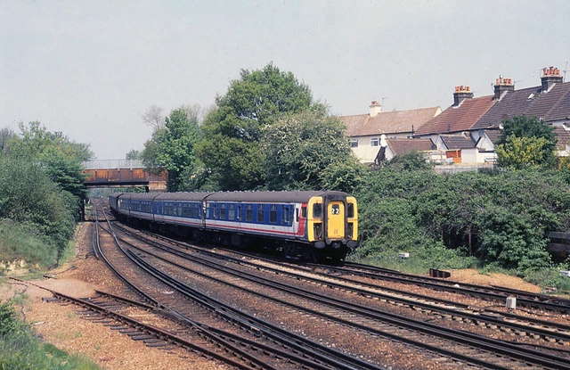 127 COLOUR RAILWAY Slide 4 Cig 1823 At Tonbridge 2000 £2.99 - PicClick UK