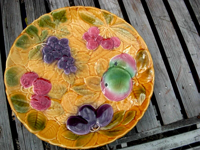 Lot De 10 Fruits Miniatures En Jade - Vintage, Multicolores, Occasion Avec Marques D'usure