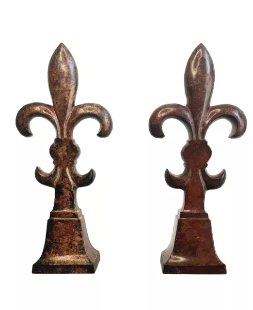 2 Gate Top Cast Iron Fence Fleur De Lis Square Base Bookends Free standing Metal