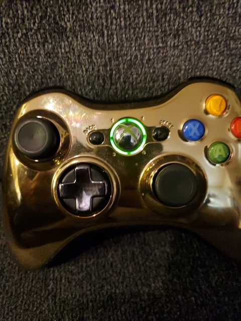 Microsoft Xbox 360 Wireless Gold Chrome Special Edition Controller Microsoft Xbox 360 Wireless Gold Chrome Special Edition Controller