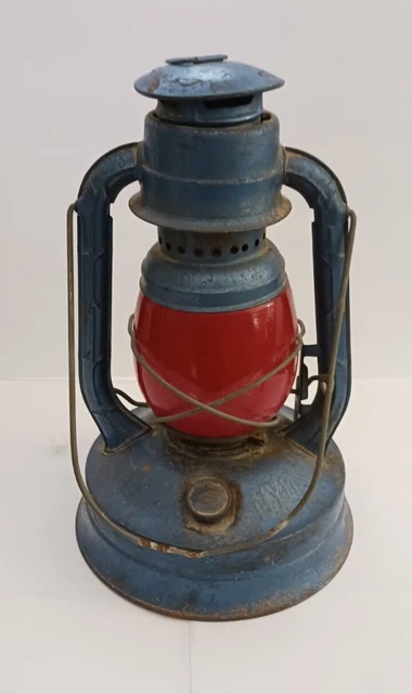 Dietz Eisenbahnlaterne Vintage Kerosinlampe Scheune roter Globus