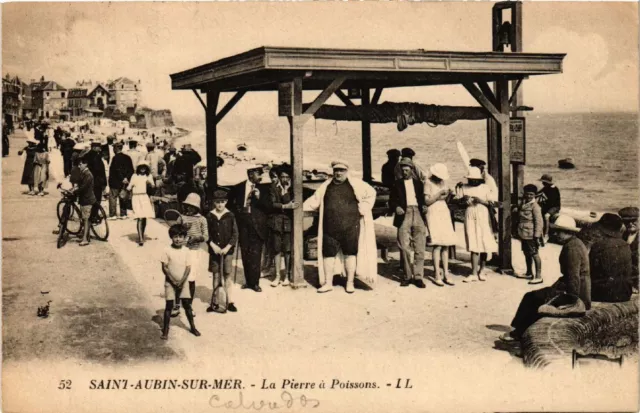 CPA AK St-AUBIN-sur-MER - La Pierre a Poissons (476121)