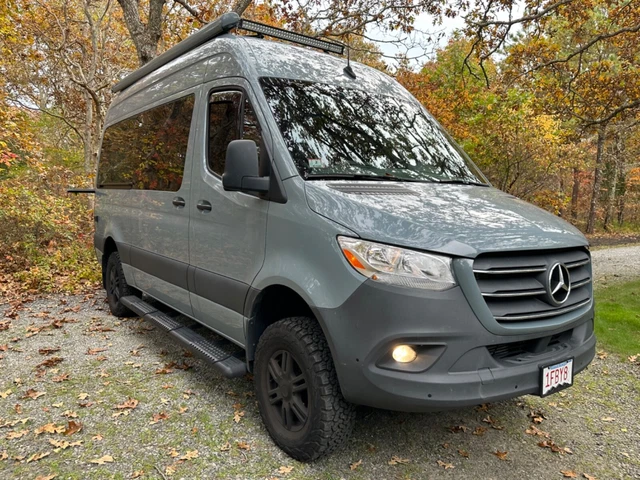 2022 Mercedes-Benz Sprinter 2500 Campervan - Fully Loaded 4x4 Thor Sanctury 19P 2022 Mercedes-Benz Sprinter 2500 Campervan - Fully Loaded 4x4 Thor Sanctury 19P