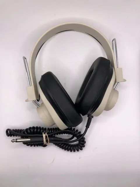 Califone 2924AV-P Over-The-Ear Headband Headphones - 6ft Coiled Cord - Used