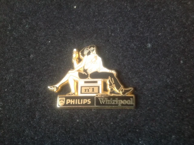 Pin's Philips - Coupe D'Europe Egypte 92 - Doré Signé Arthus Bertrand - 2 Versions