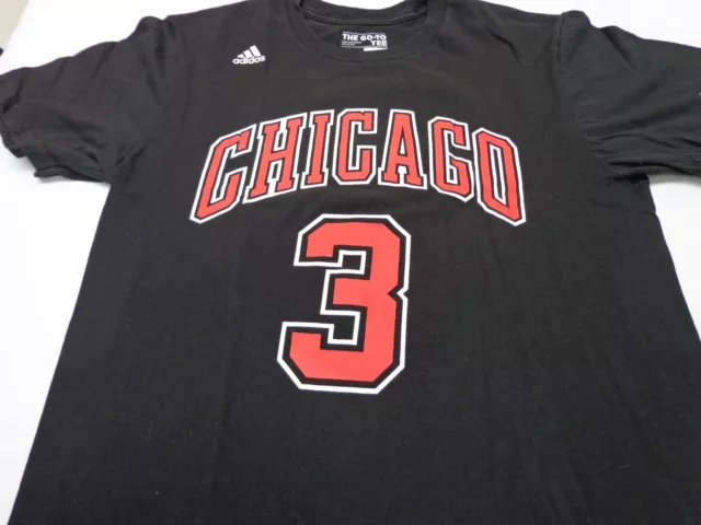 Adidas Chicago Bulls T Shirt Dwayne Wade Size  Medium NBA Basketball  FLAW