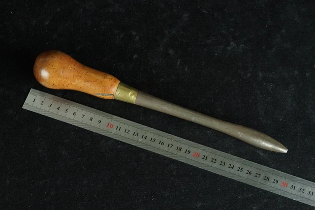 N°5 Alène de cordonnier / bourrelier / relieur - Bricolage