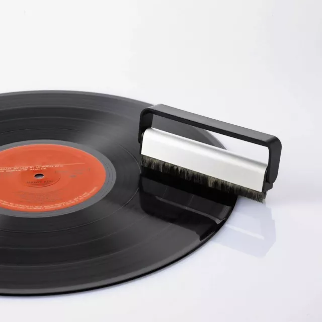 Hama Pro Vinyl Anti Static Carbon Fibre Record Cleaning Brush - New