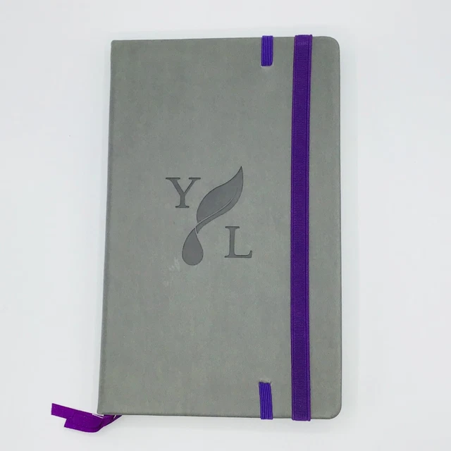 NUEVO Cuaderno Young Living Journal forrado en libro mayor gris púrpura recompensa hallazgo raro
