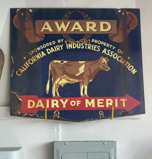 1968 CALIFORNIA DAIRY ASSOCIATION DAIRY OF MERIT  AWARD  Porcelain Farm Cow Sign
