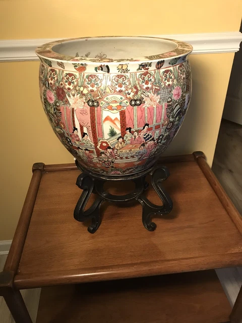 ANTIQUE LARGE CHINESE Fish Bowl Planter Jardiniere 12’ Tall $130.00