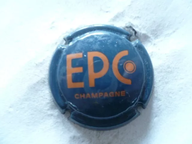 A Saisir  Capsule De Champagne.   Epc.   N 2.   Bleu Et Or.